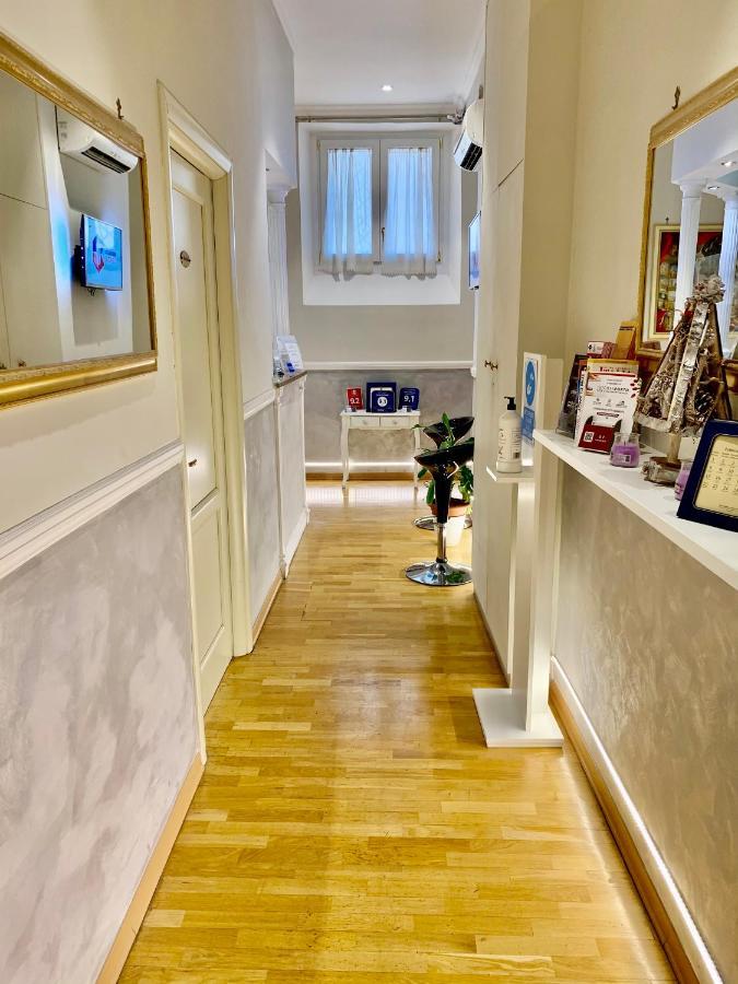 Domus Via Veneto Bed and Breakfast Rome Buitenkant foto