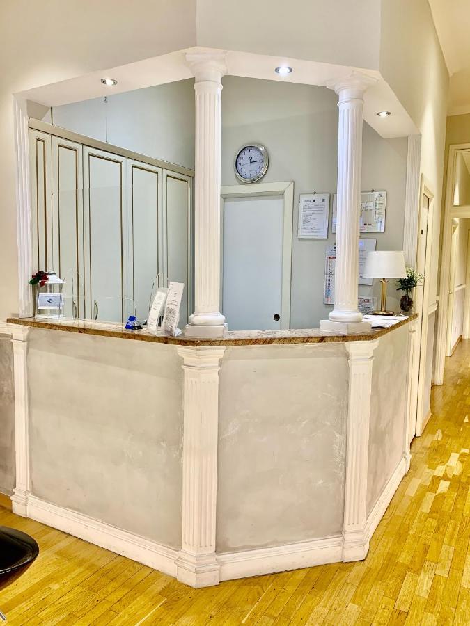 Domus Via Veneto Bed and Breakfast Rome Buitenkant foto