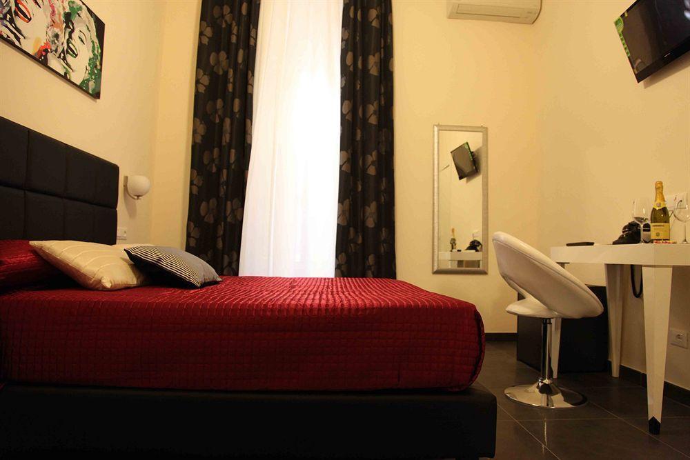 Domus Via Veneto Bed and Breakfast Rome Buitenkant foto