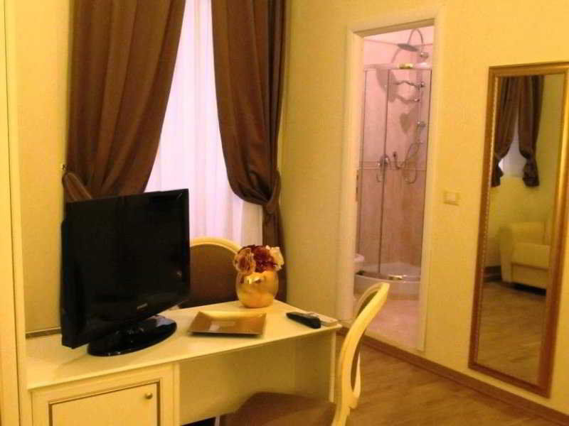 Domus Via Veneto Bed and Breakfast Rome Buitenkant foto