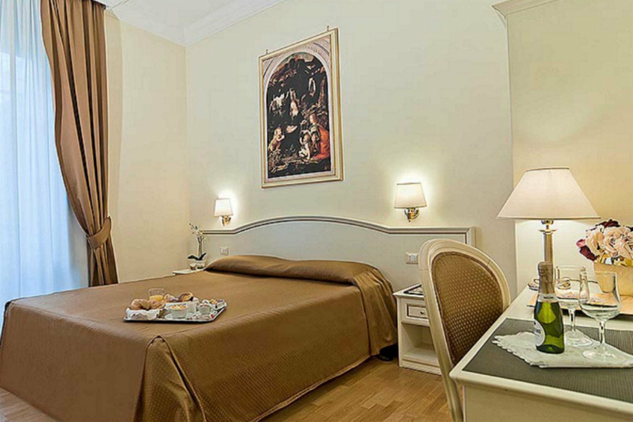 Domus Via Veneto Bed and Breakfast Rome Buitenkant foto